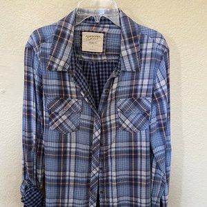 Arizona Jeans Plaid Flannel Button Down Shirt Woman's L Large Blue Long Sleeve